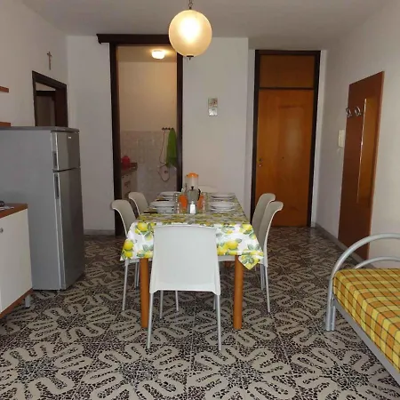 Apartamento In 38373 *
